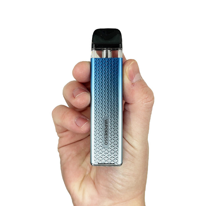 Vaporesso Xros 3 Mini Pod Kit Hand Shot